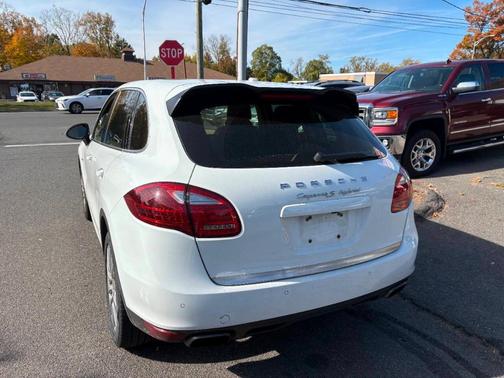 2013 Porsche Cayenne S