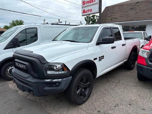 2020 RAM 1500 Classic SLT