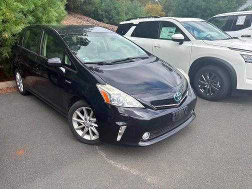 2012 Toyota Prius v Five