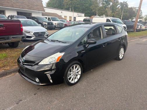 2012 Toyota Prius v Five