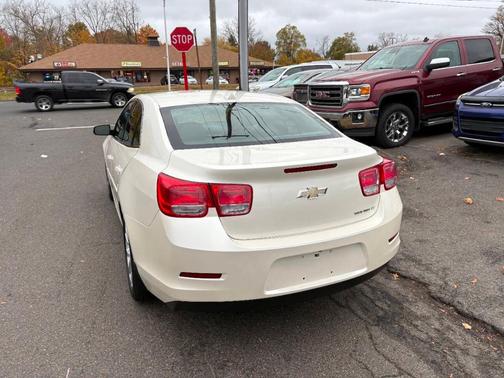 2013 Chevrolet Malibu 2LT