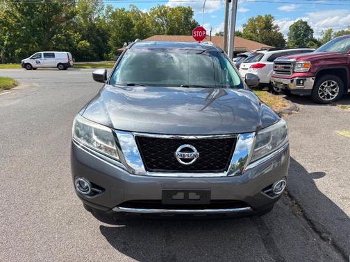 2015 Nissan Pathfinder SV