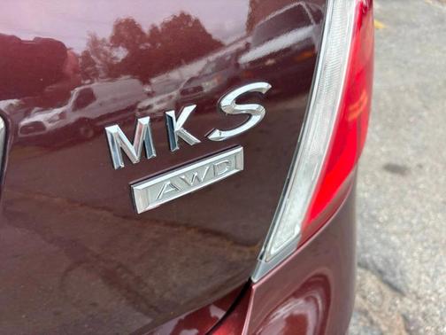 2009 Lincoln MKS Base