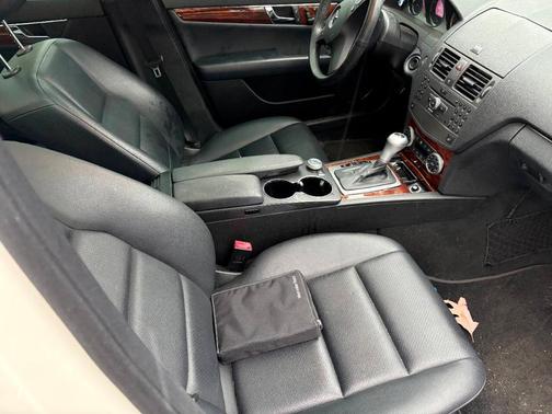 2010 Mercedes-Benz C-Class C 300 4MATIC Sport