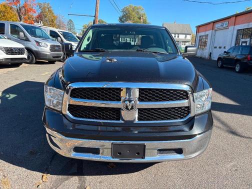 2018 RAM 1500 SLT