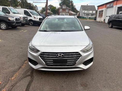 2021 Hyundai Accent SE