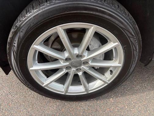 2017 Audi Q5 2.0T Premium Plus