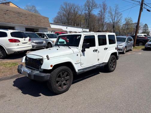 2013 Jeep Wrangler Unlimited Sahara