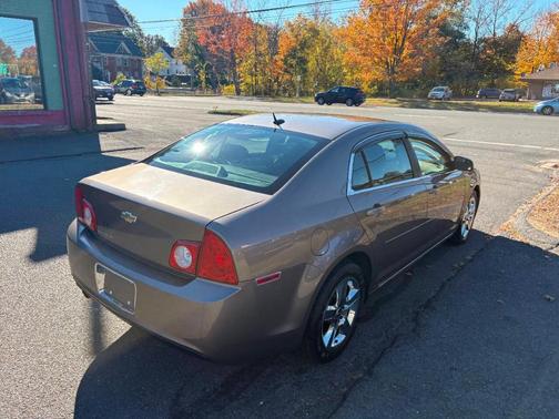 2010 Chevrolet Malibu 1LT