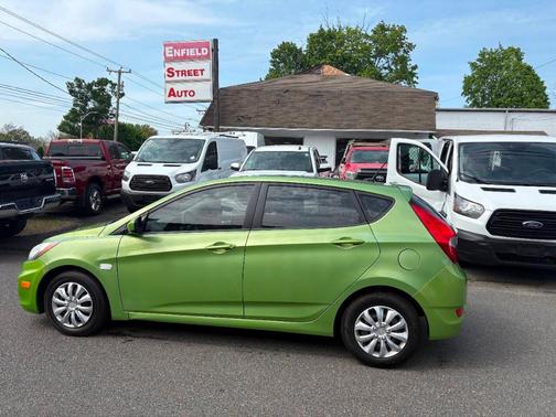 2013 Hyundai Accent GS