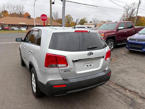 2013 Kia Sorento LX
