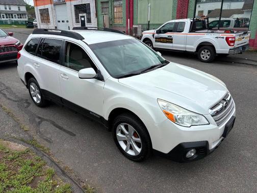 2014 Subaru Outback 2.5i Premium