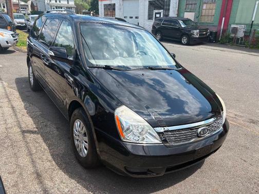 2012 Kia Sedona LX
