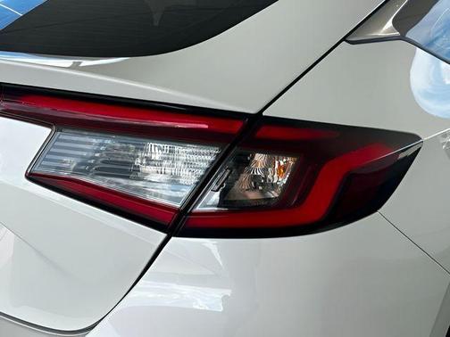 2022 Honda Civic EX-L