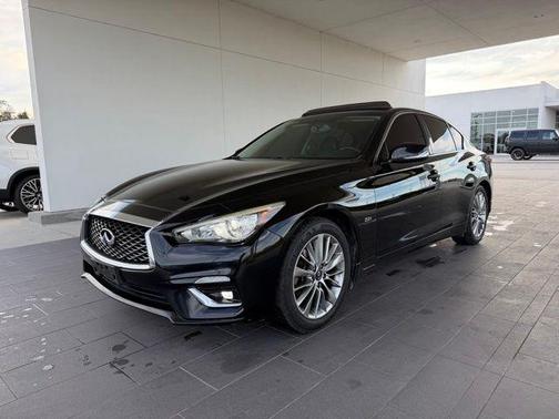 2018 INFINITI Q50 2.0t LUXE