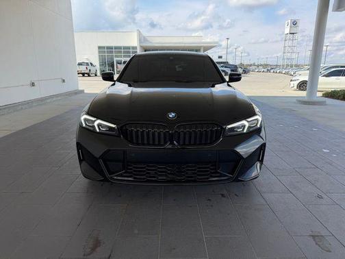 2023 BMW 330 i