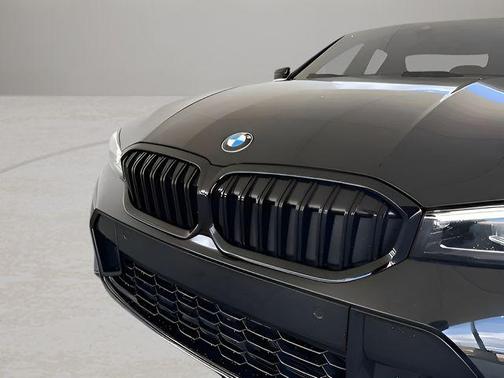 2023 BMW 330 i