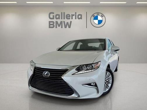 2017 Lexus ES 350 Base
