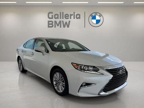 2017 Lexus ES 350 Base