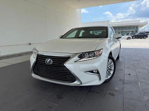2017 Lexus ES 350 Base