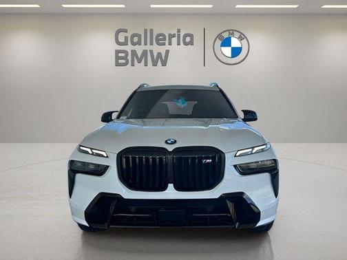 2026 BMW X7 M60i