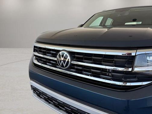 2022 Volkswagen Atlas 3.6L SE w/Technology