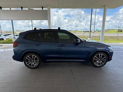 2022 BMW X3 M40i