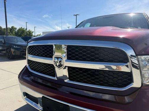 Red Pearl 2018 RAM 1500 SLT