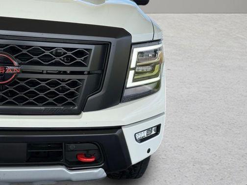 2024 Nissan Titan PRO-4X
