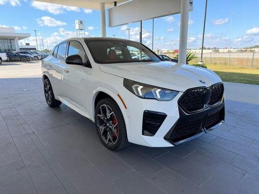 2025 BMW X2 xDrive28i
