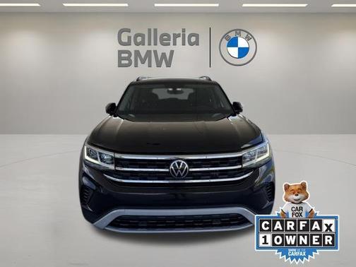 Deep Black Pearl Effect 2023 Volkswagen Atlas 3.6L SE w/Technology