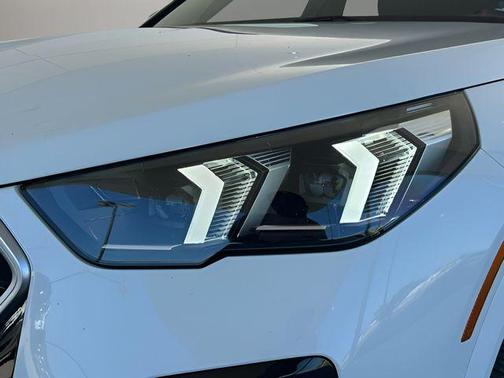 2024 BMW X2 M35i
