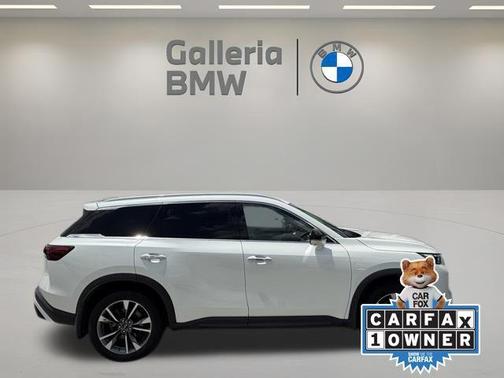 Majestic White 2024 INFINITI QX60 Luxe
