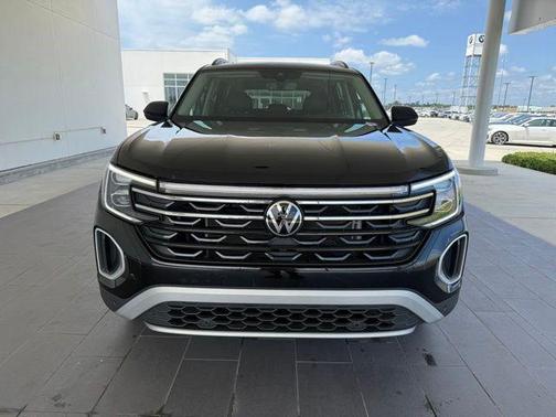 2024 Volkswagen Atlas 2.0T Peak Edition SE w/Technology