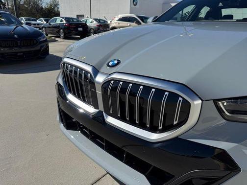 2025 BMW 530 i