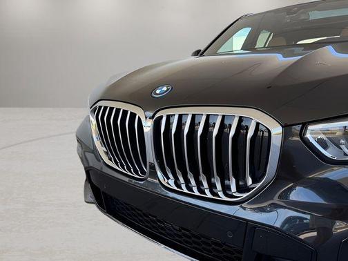 2023 BMW X5 PHEV xDrive45e