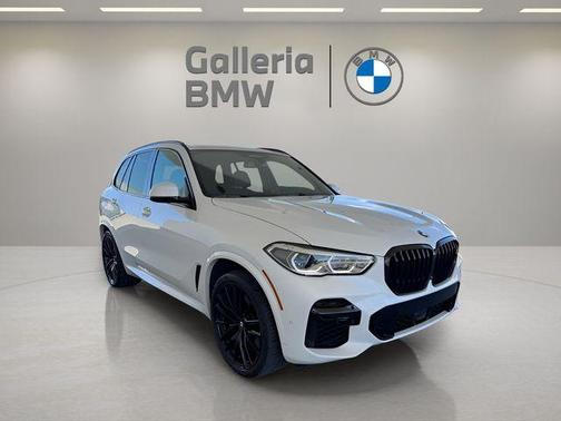2023 BMW X5 M50i