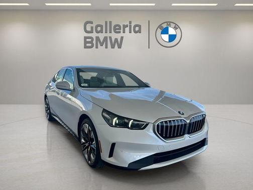 2026 BMW 530 i