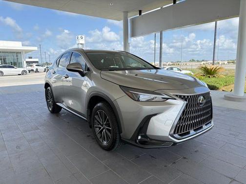 2025 Lexus NX 350 Premium