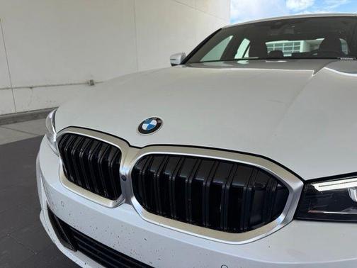 Mineral White Metallic 2026 BMW 330 i NA