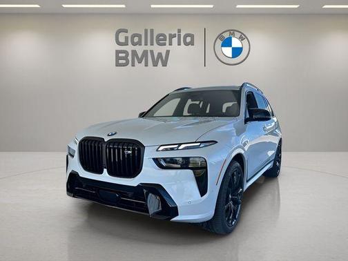 2026 BMW X7 M60i