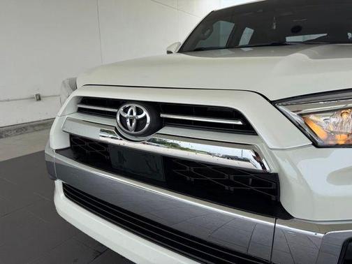 Blizzard Pearl 2021 Toyota 4Runner Limited