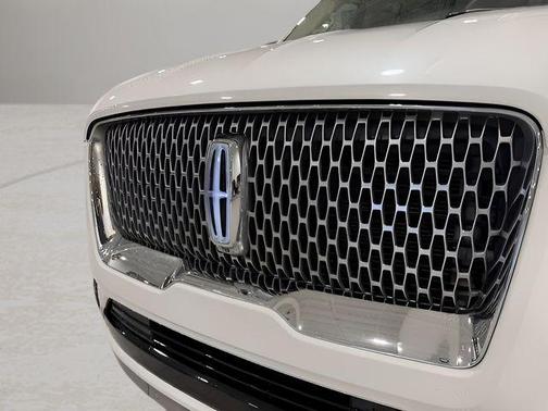 2021 Lincoln Navigator L Reserve