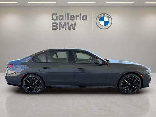 2026 BMW 760 760i xDrive