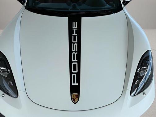 2024 Porsche 718 Boxster Base