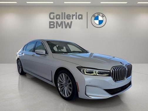 2020 BMW 740 i