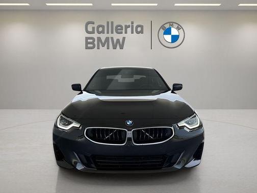 2023 BMW 230 i