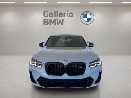 2023 BMW X4 M40i
