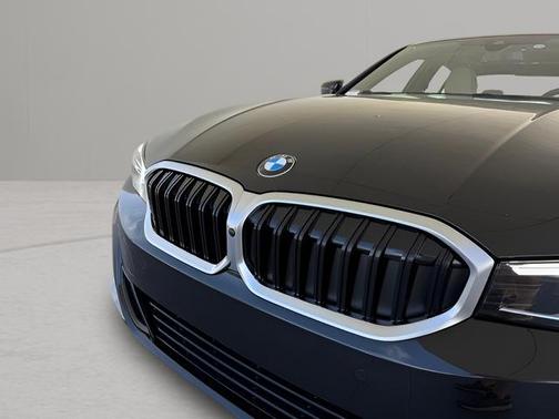 2025 BMW 330 i