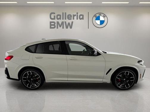 2024 BMW X4 M40i